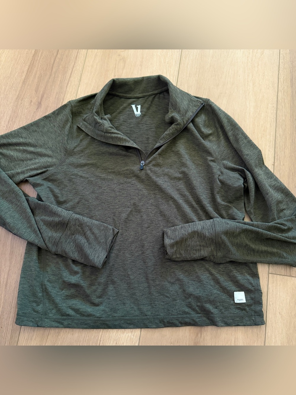 Vuori sweater XS